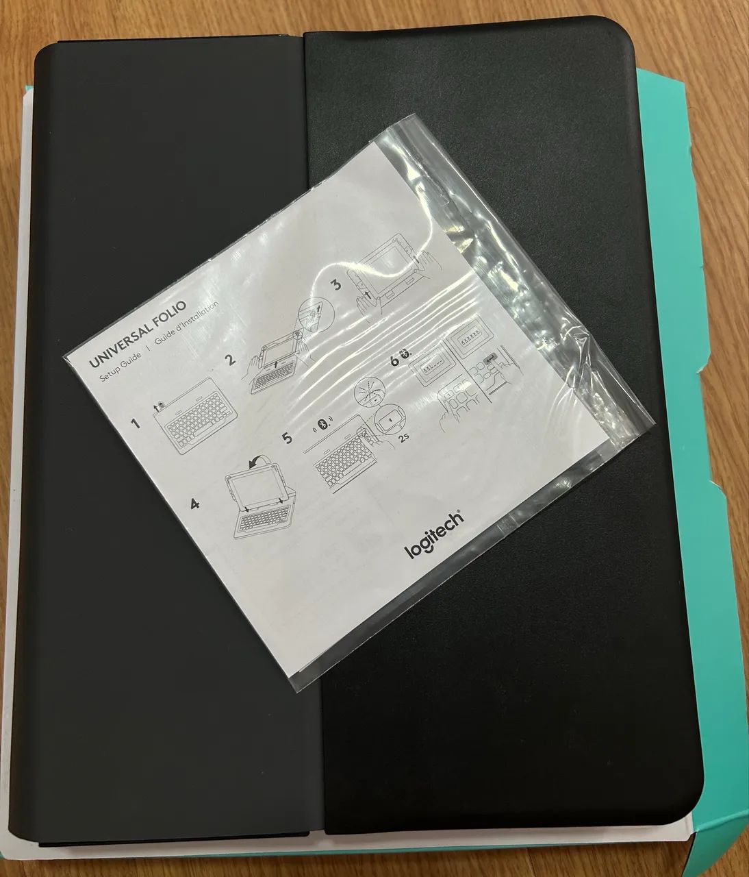 Capa com teclado Logitech Universal Folio - Foto 4