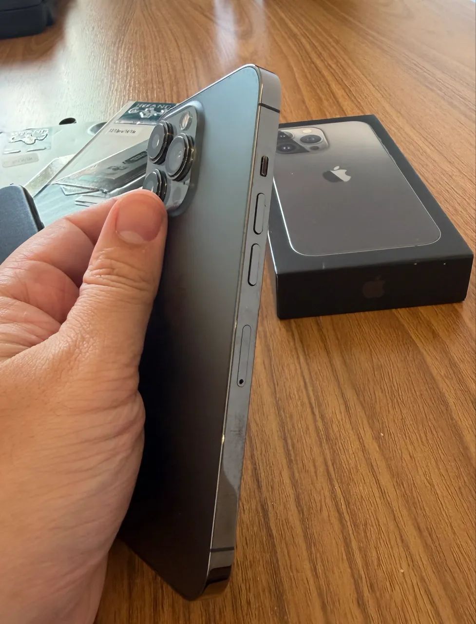 iPhone 13 Pro 256gb - Muito Conservado, sem detalhes. Abaixei preço pra vender logo! - Foto 3