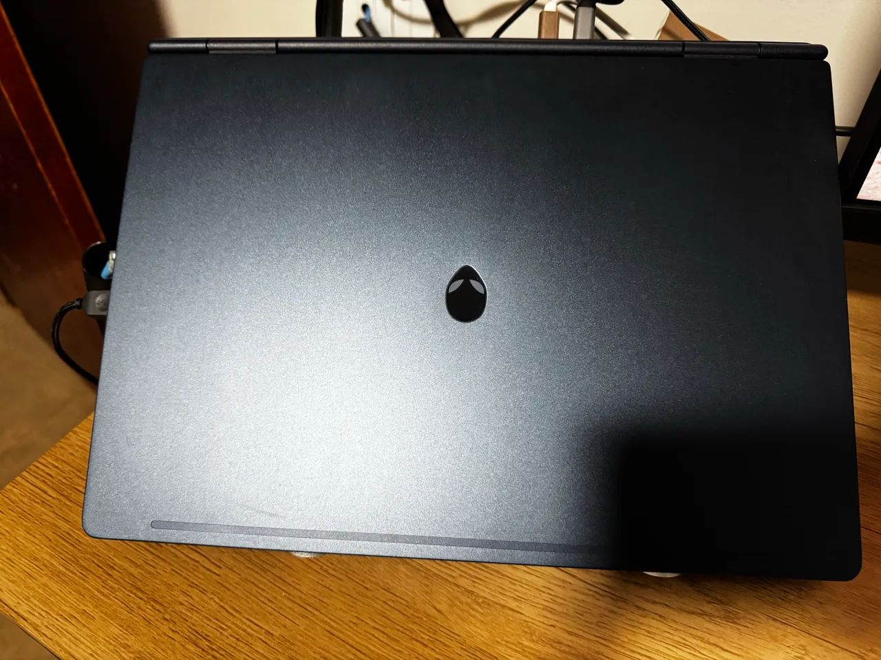 Notebook Alienware ( Fone, Teclado, Mouse + duas telas) - Foto 3