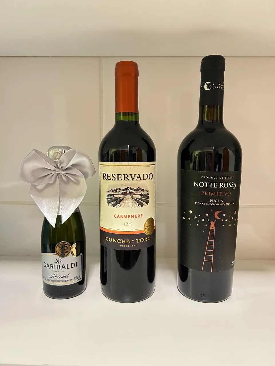 3 vinhos variados - Italiano Notte Rossa 2019
