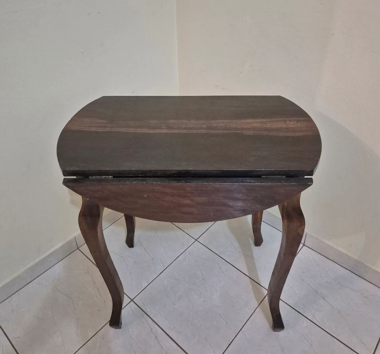 Mesa de madeira redonda dobrável 