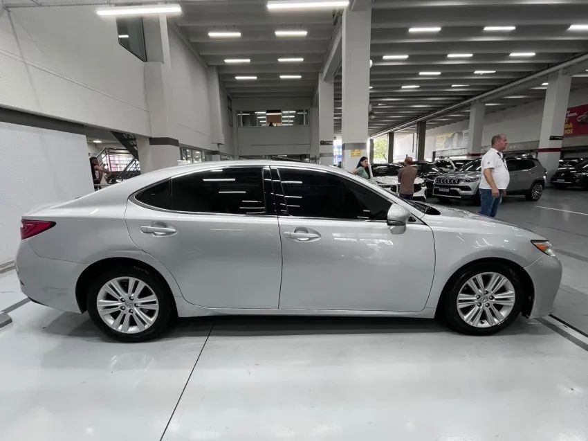 Lexus ES-350 3.5 24V 284cv, foto 5 de 16