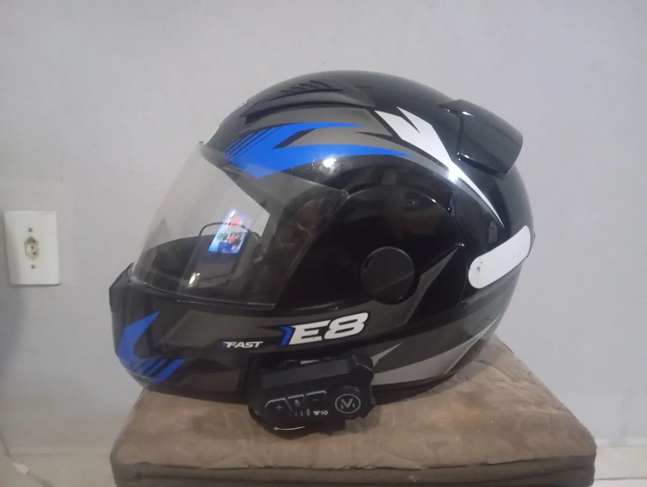 Capacete de moto com fonia intercomunicador - Foto 2