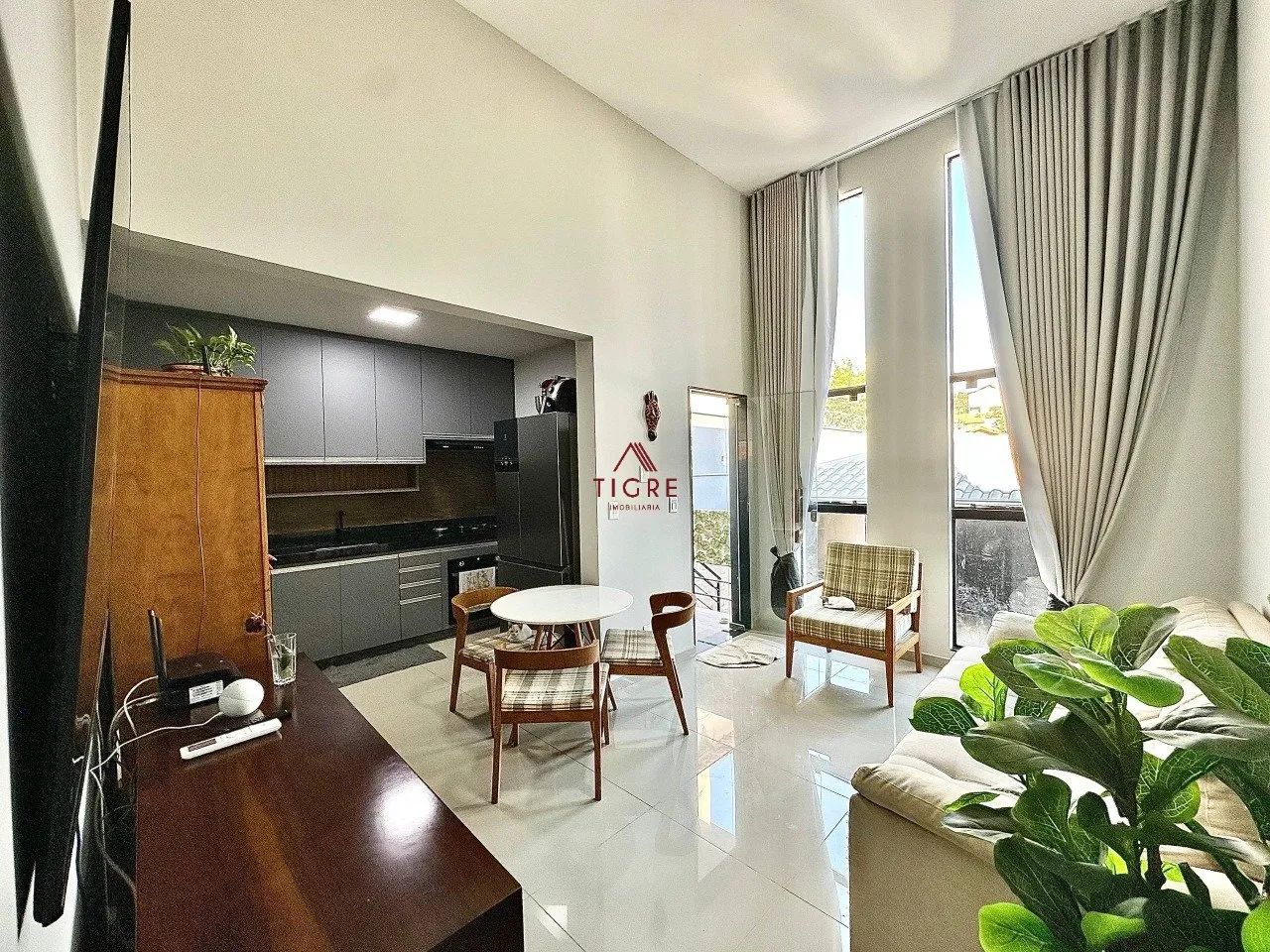 Casa com 3 Quartos à Venda, 180m² - Foto 3