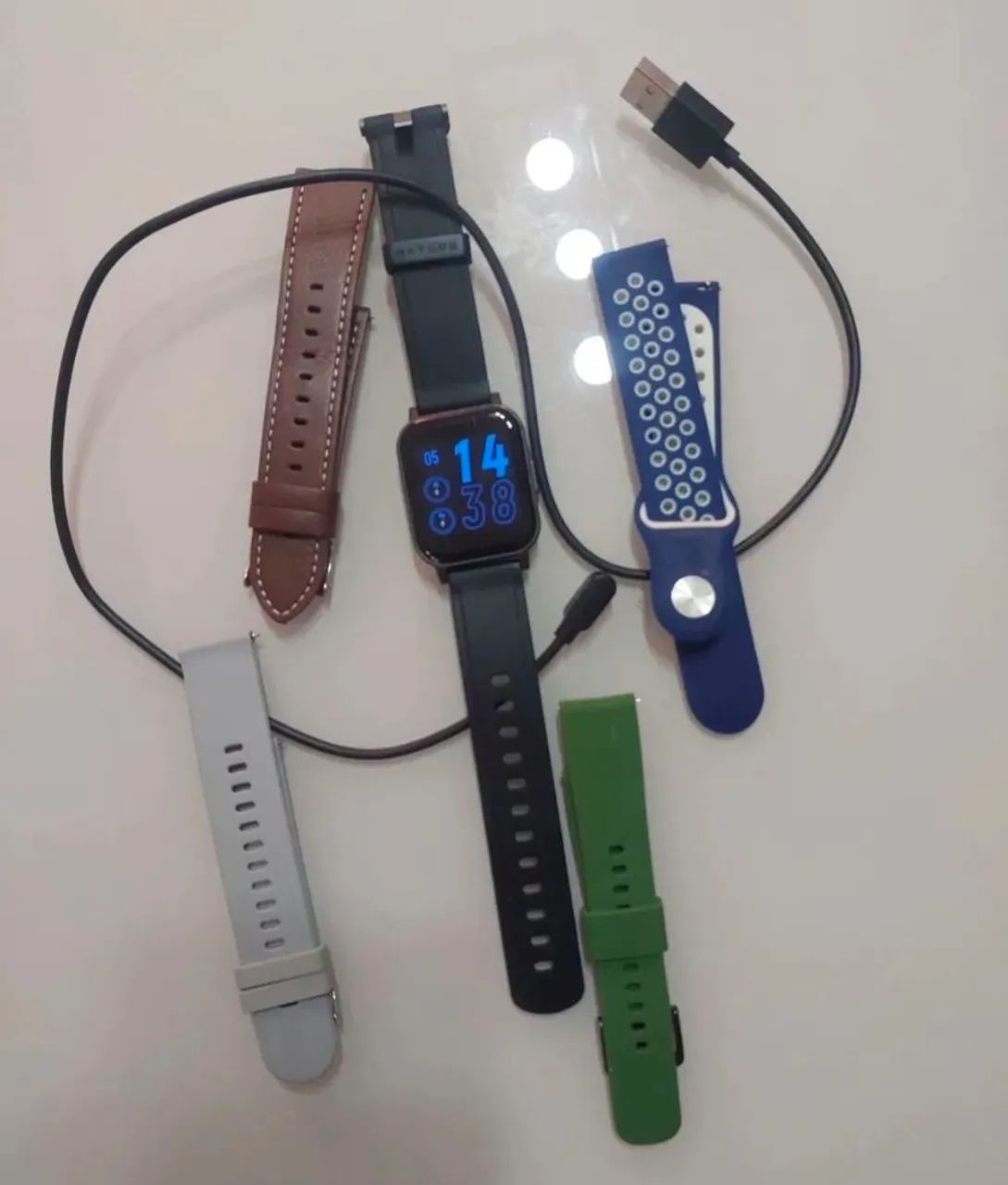 Relógio smartwatch com pulseiras  - Foto 2