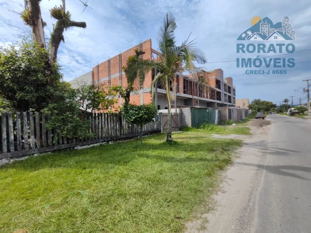 Casa Com Saída para Duas Ruas - Matinhos, PR - Foto 5