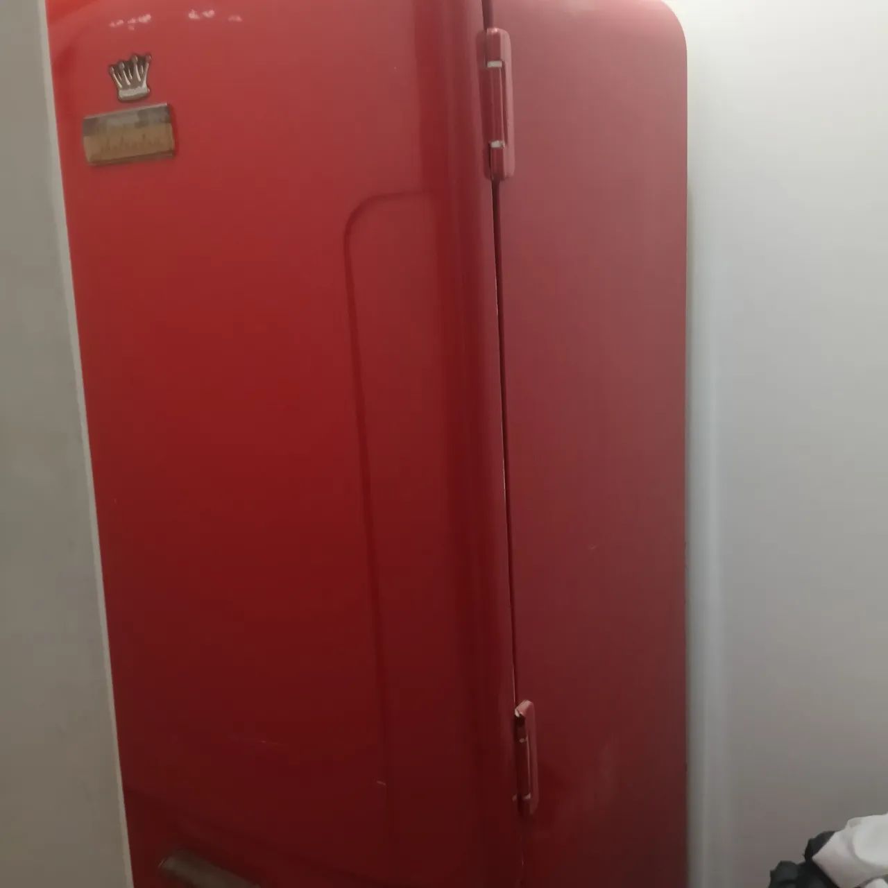 Geladeira retrô década de 40 funcionand pr colecionador ou para quem ama design exclusivo  - Foto 6