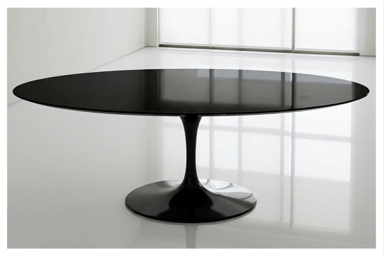 Mesa Design Saarinen Preta com pé moldado estilo Taça  - Foto 3