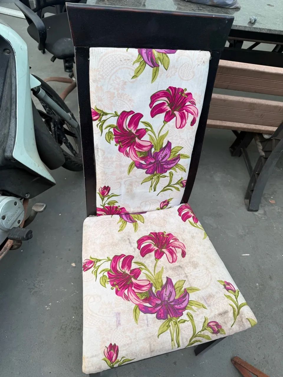 Mesa de vidro e sofá  - Foto 5