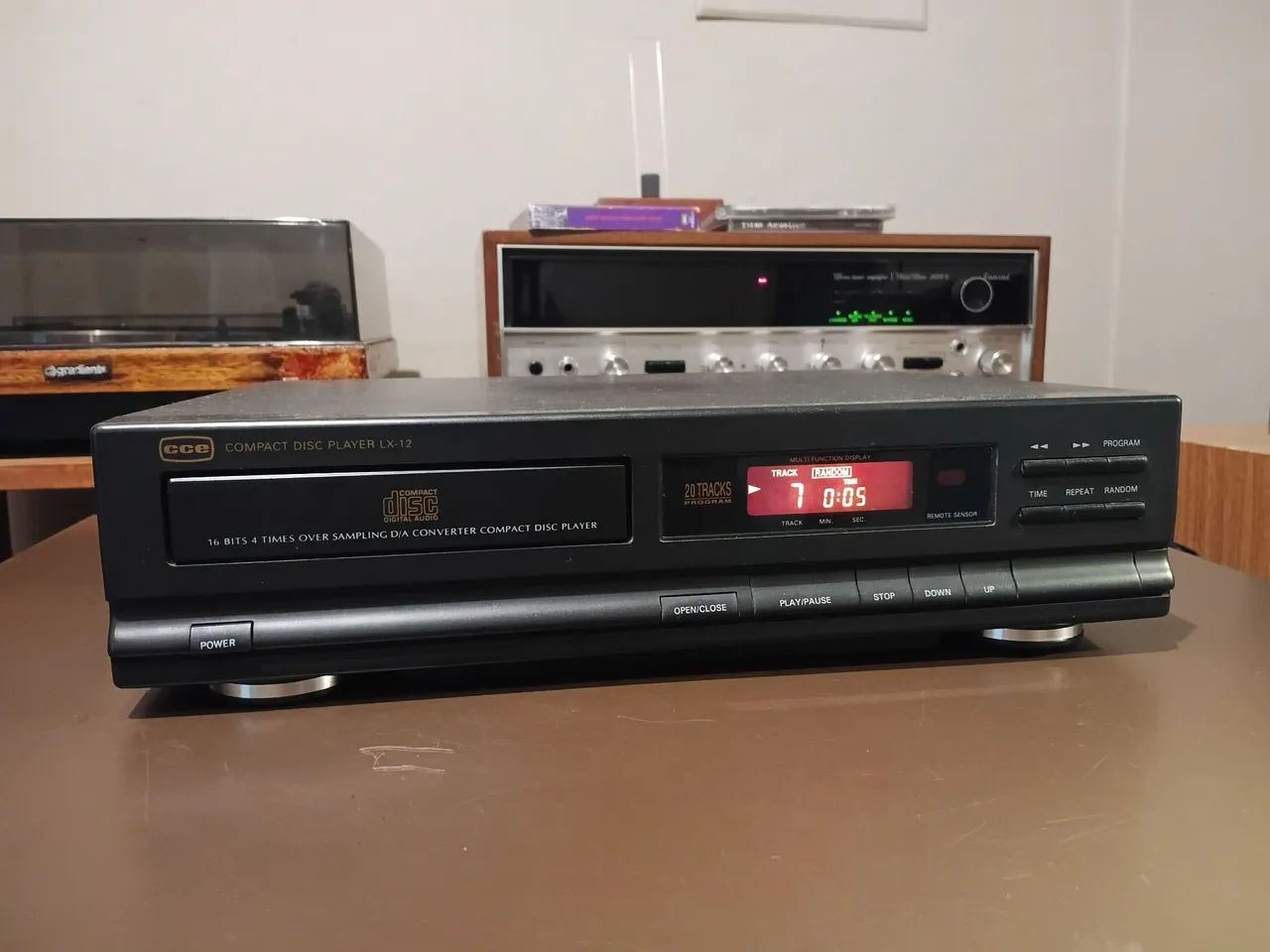 Cd player CCE Kenwood LX 12 funcionando perfeitamente  - Foto 3