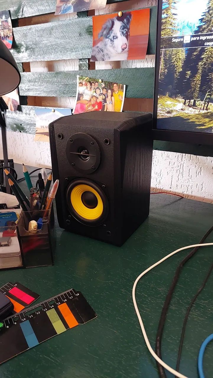 Monitor de Áudio Edifier r1000t4-24rms