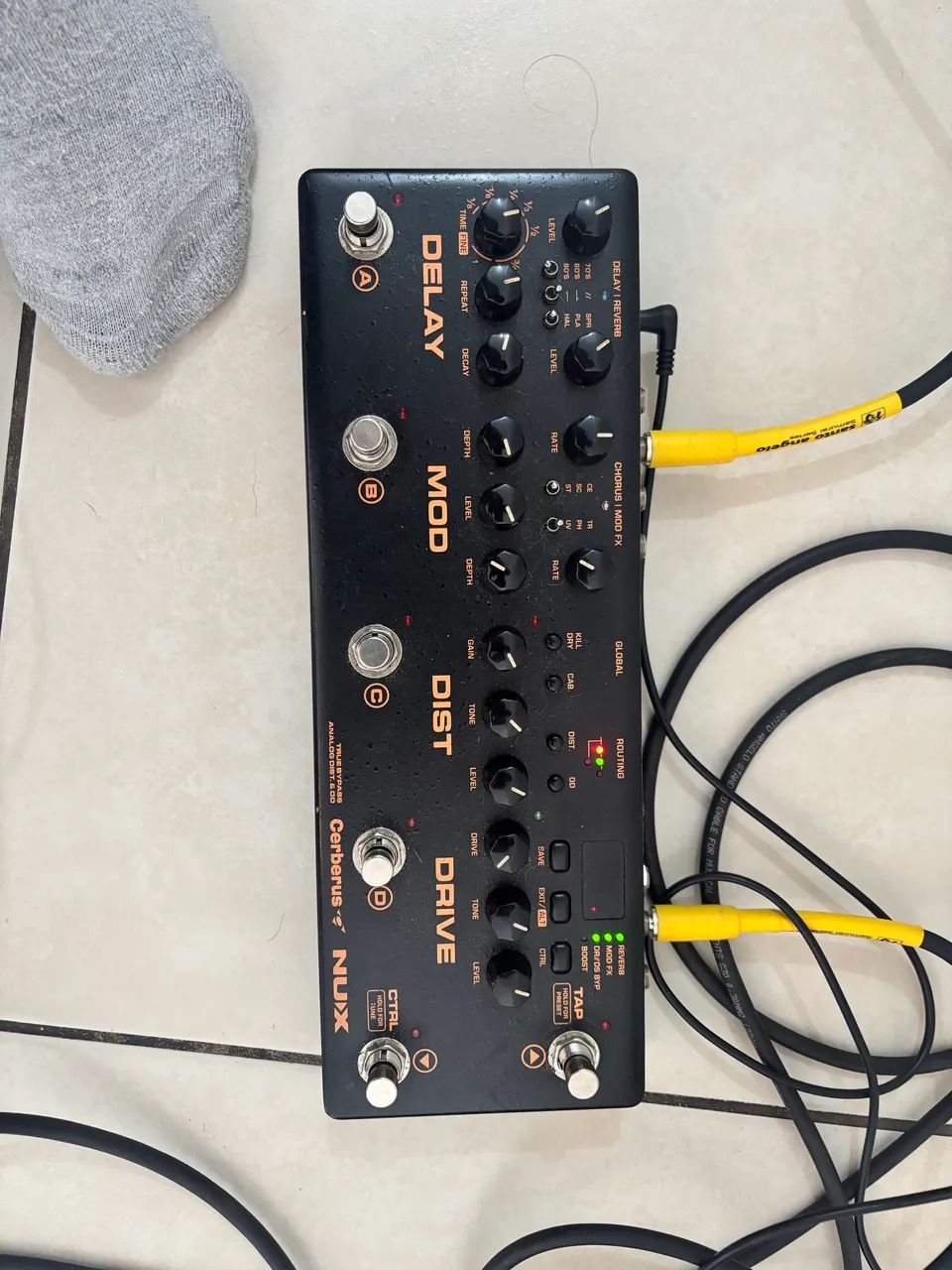 Nux Cerberus - Instrumentos musicais - Barreiros, São José
