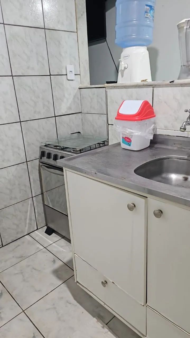 Lindo quarto e sala no Farol de Itapoan - Foto 3