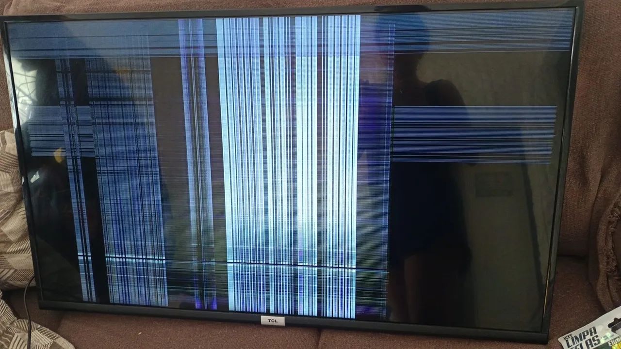 TV 43 polegadas TCL (tela preta) - Foto 5