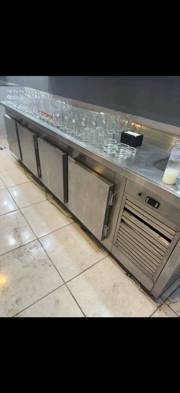 Vendo esuipamentis para lanchonete