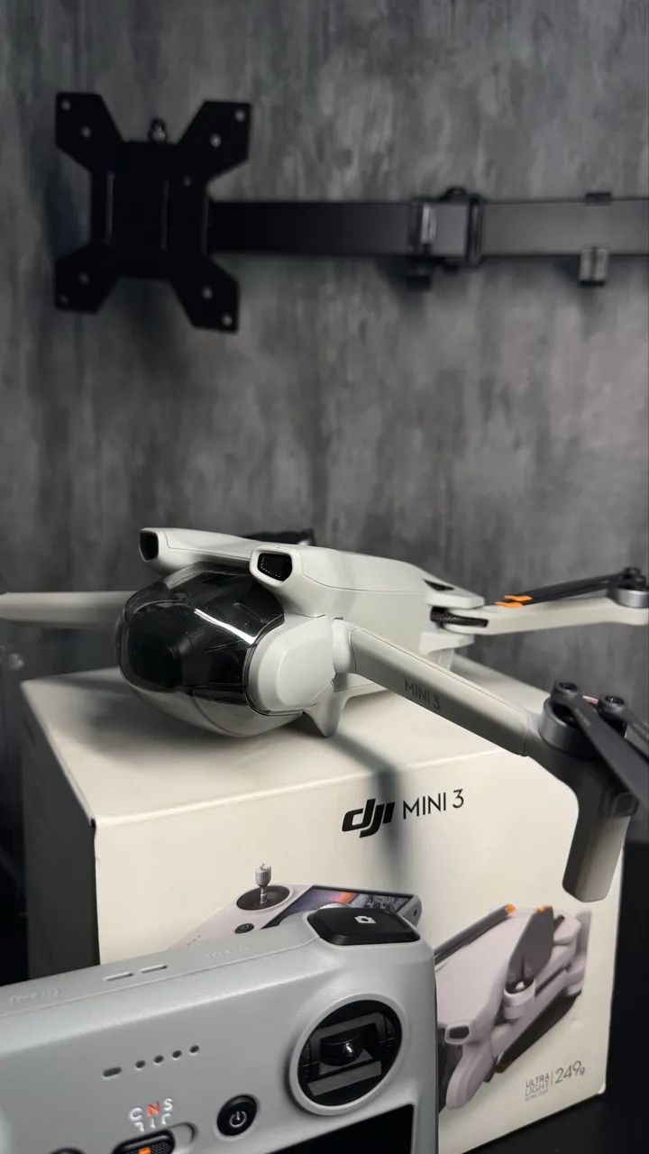 Drone DJI Mini 3 - Controle RC (Com Tela) - Foto 3