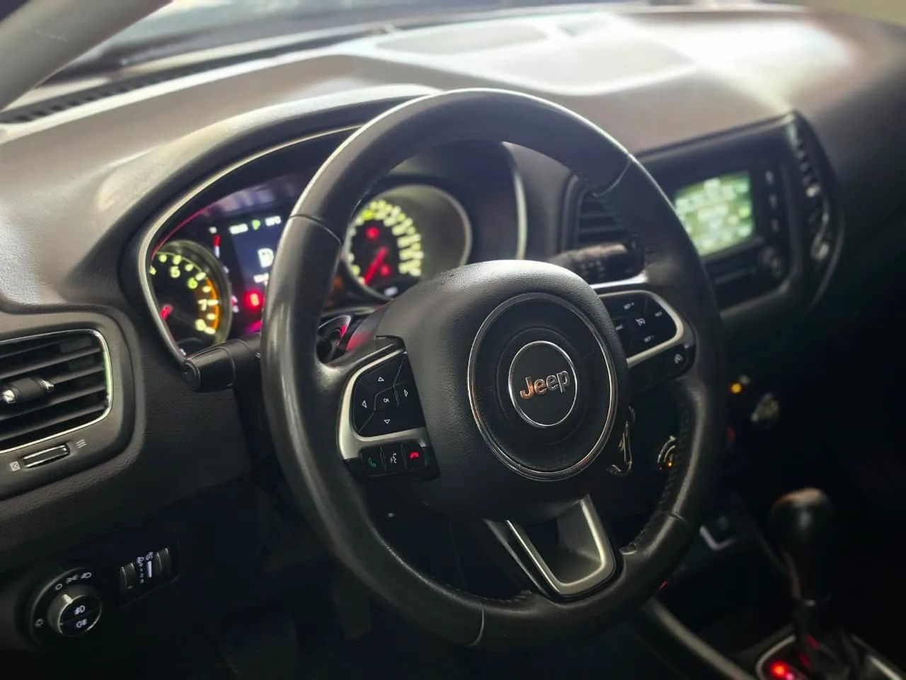 Jeep Compass Sport 2.0 4X2 Flex 16V Aut. 2017 - Foto 5