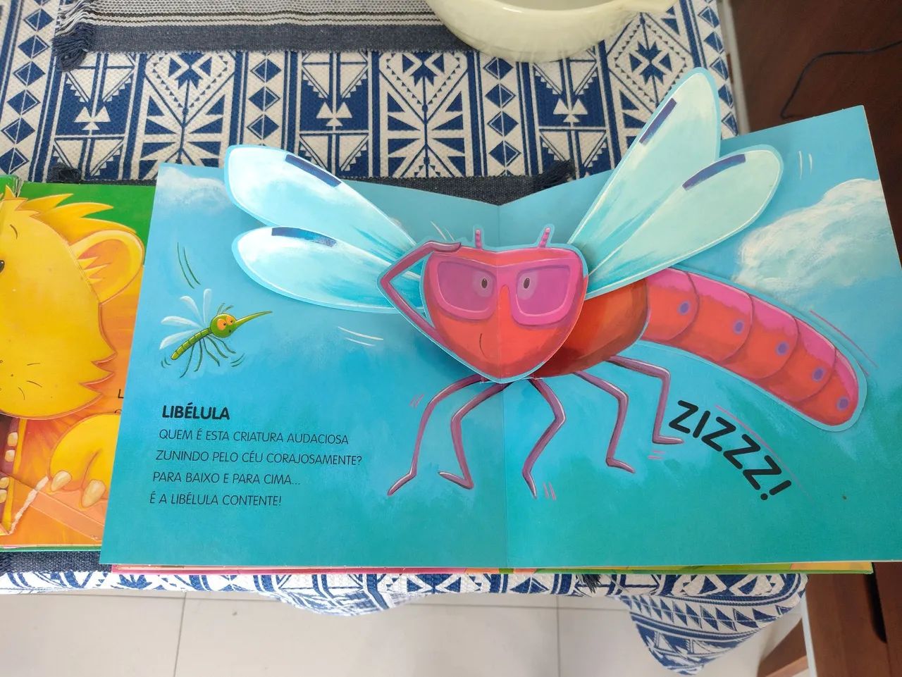2 livros infantis 3D  - Foto 3
