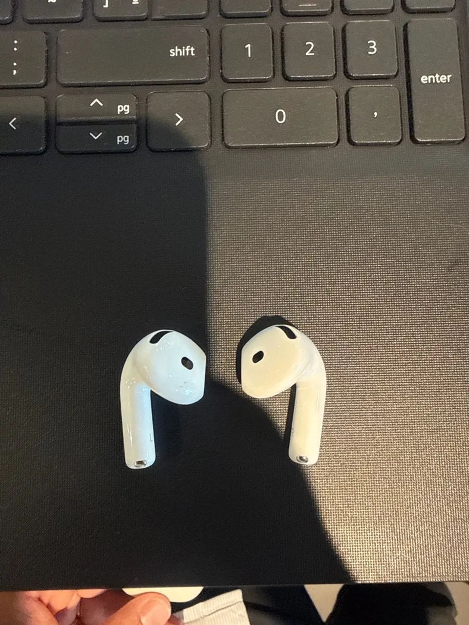 AirPods 4  - Foto 3