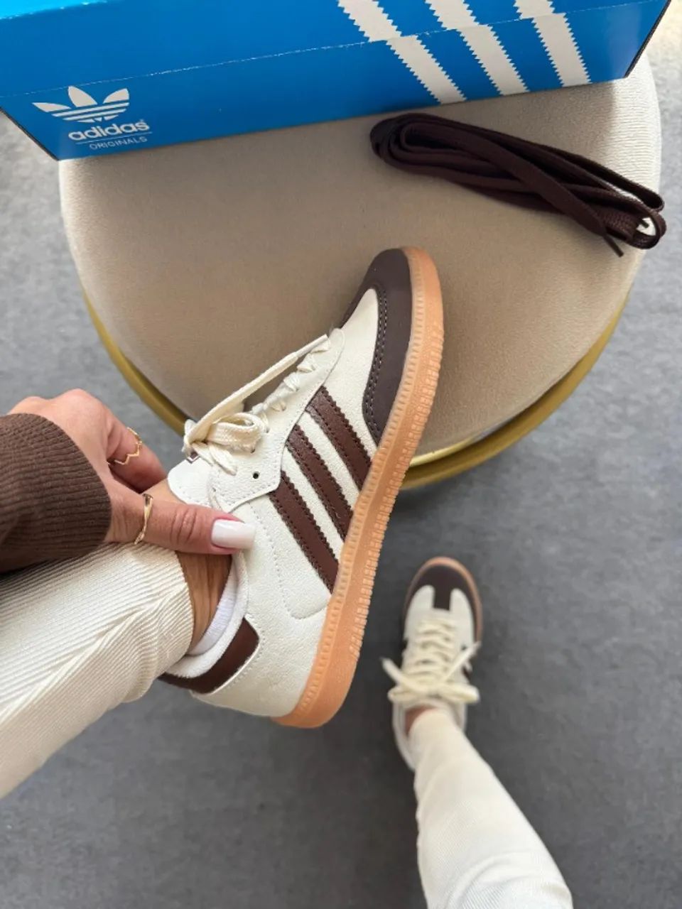Tenis Adidas Feminino Samba OG Premium - Foto 2
