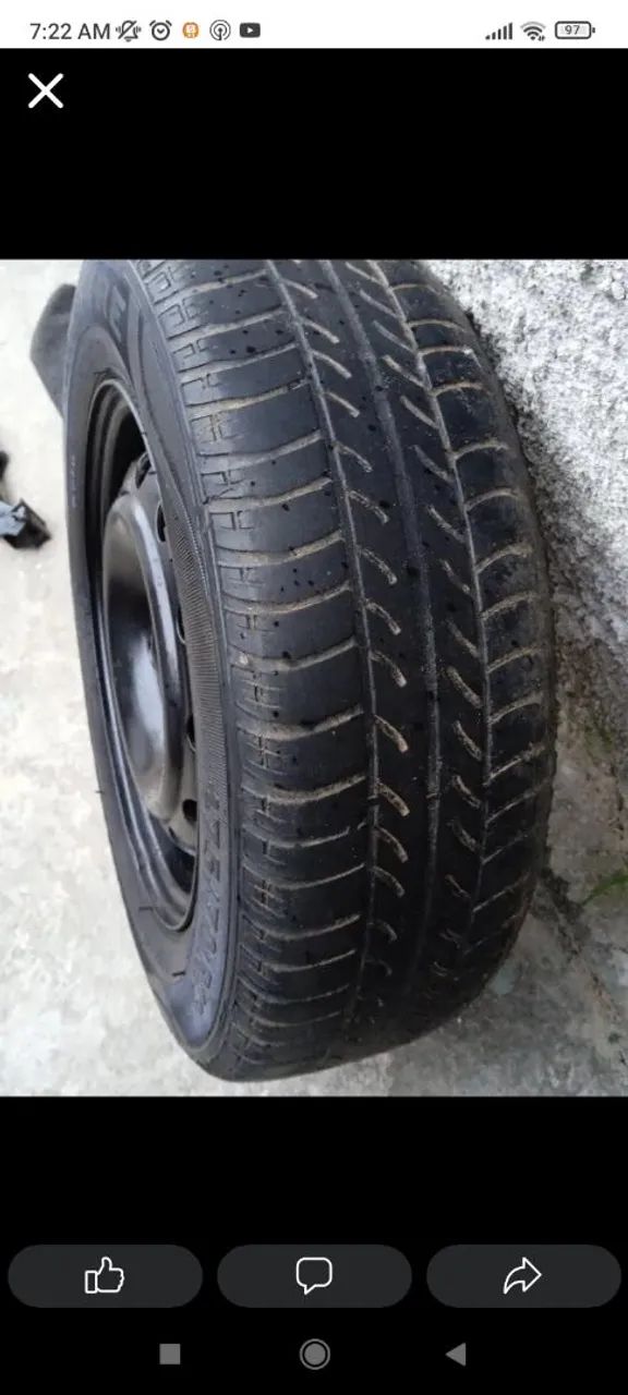 Vendo kit pneu aro 13+macaco+triângulo. - Foto 3