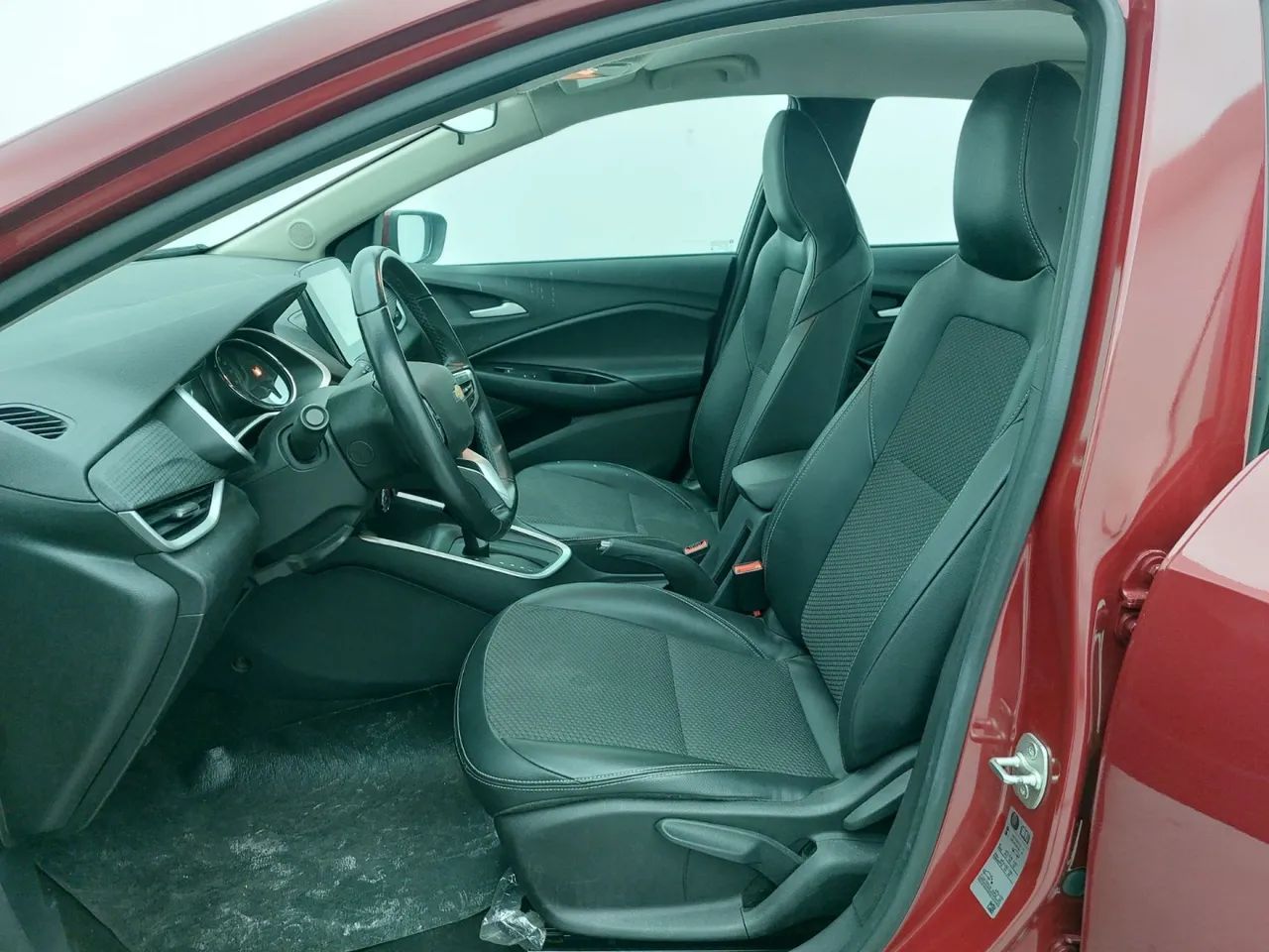 Chevrolet Onix Plus LTZ 1.0 12V TB Flex Aut. 4P, foto 16 de 18