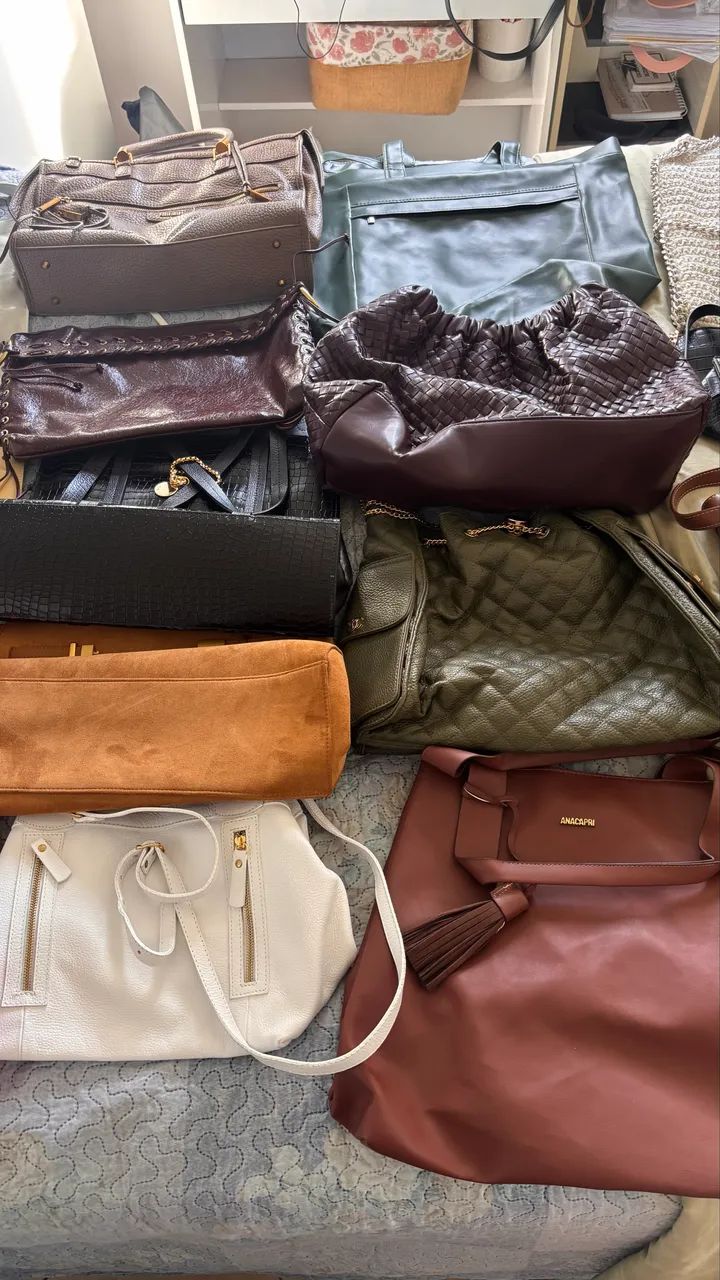 Lote bolsas diversas com 20 peças - Foto 4