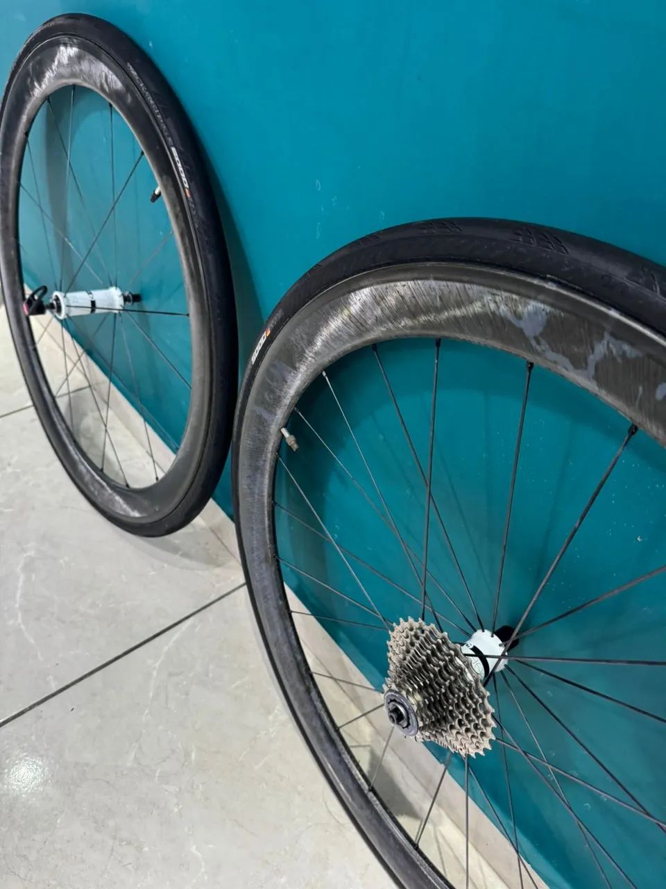 Roda carbono bontrager aeolus 5  - Foto 2