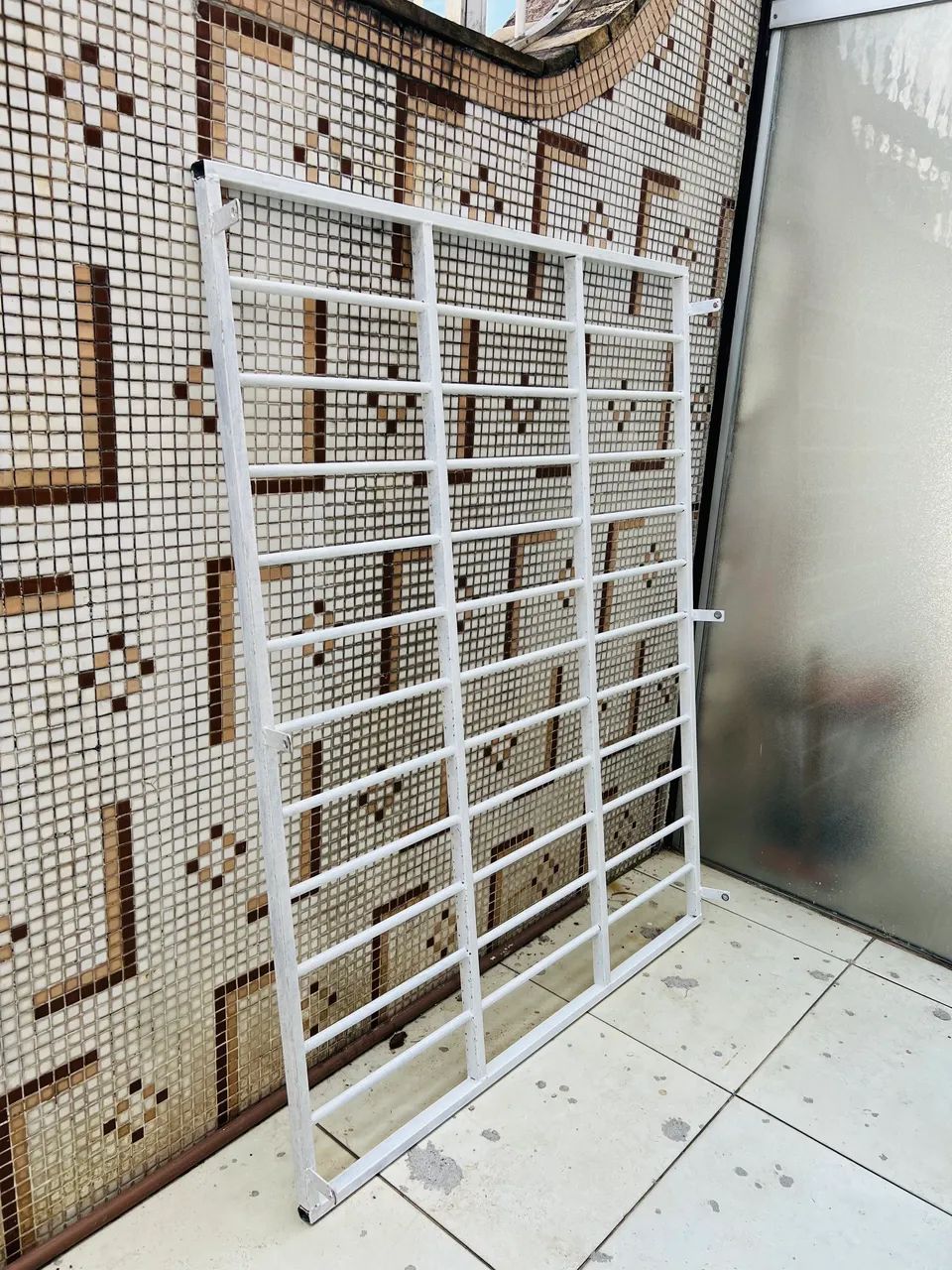 Grade ferro64993889703937121