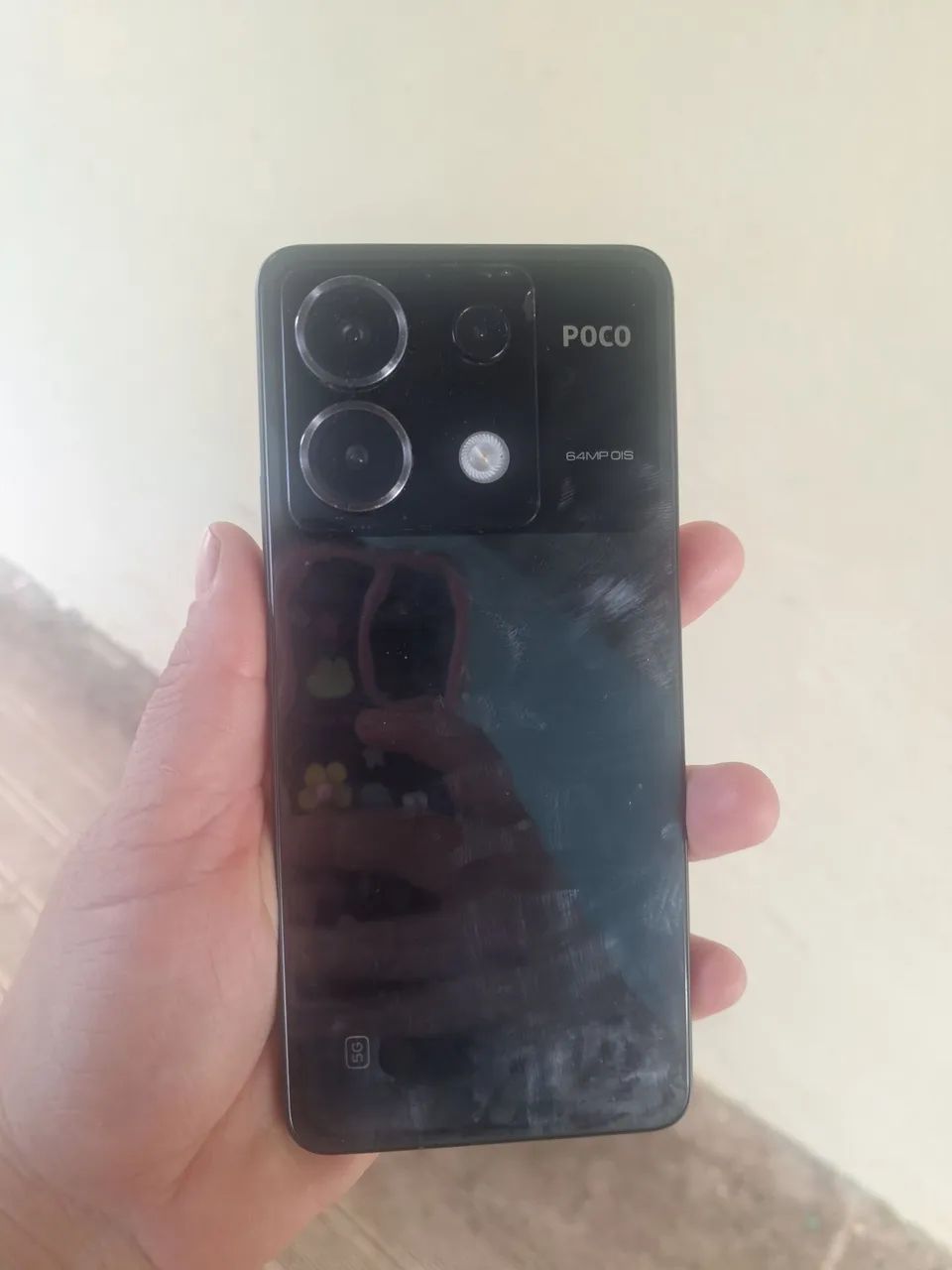 Celular poco