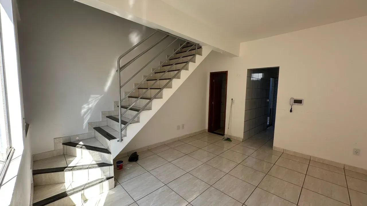 CASA DUPLEX PARA ALUGUEL  2 QUARTOS  BOM JESUS - Foto 4