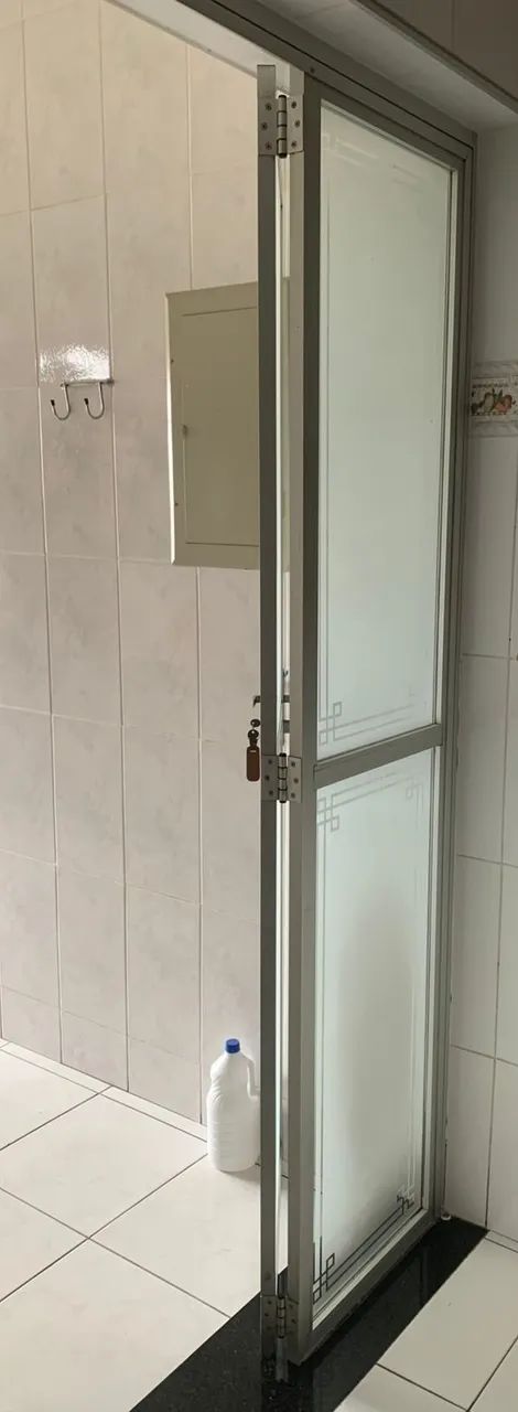 Portas de Alumínio e Vidros 2