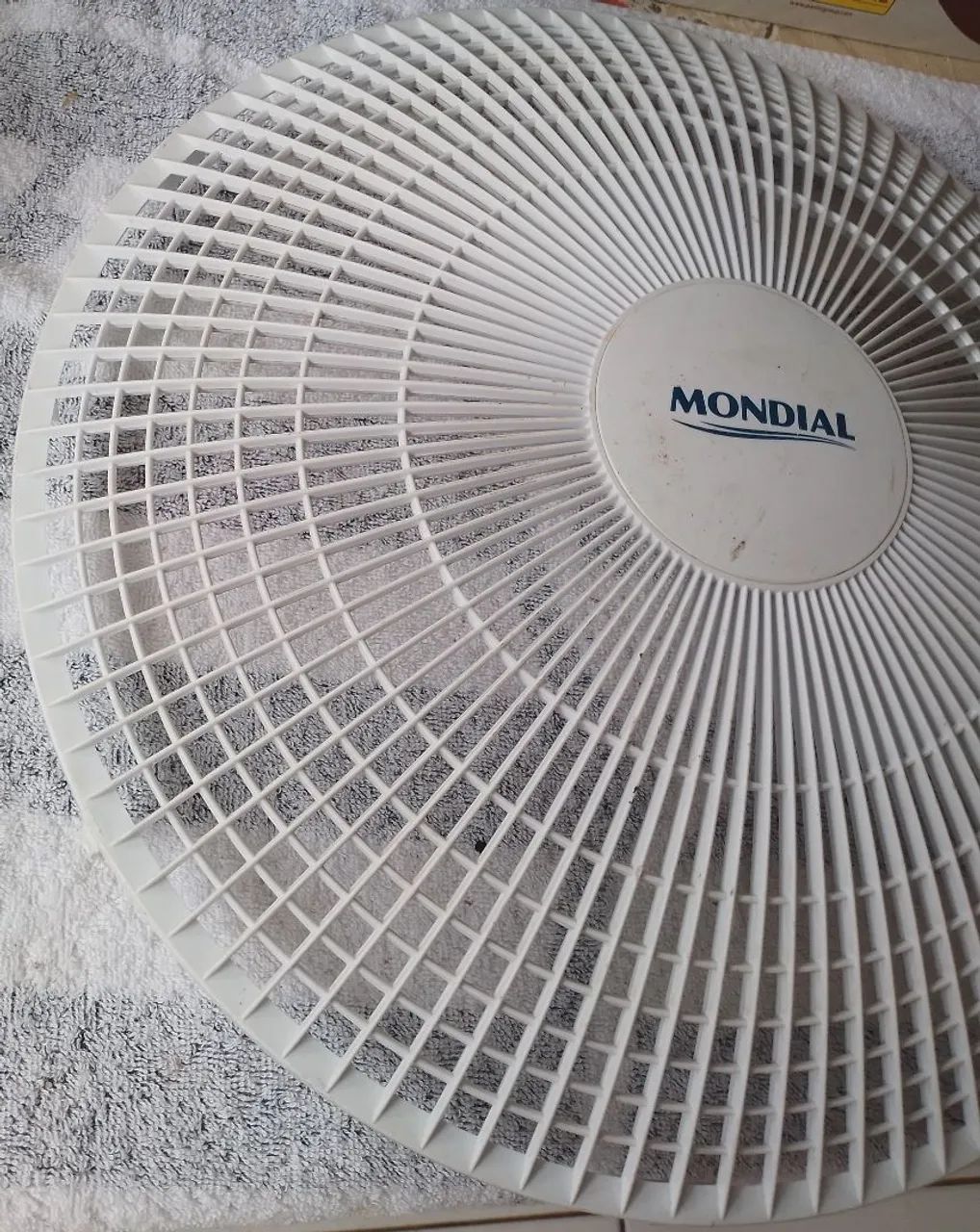 Par de tampas semi-novo(frente e trás)para ventilador Mondial 40 cm  - Foto 2