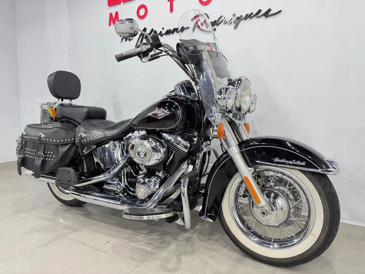 Harley-Davidson HERITAGE CLASSIC FLHC/FLHCS - Foto 4