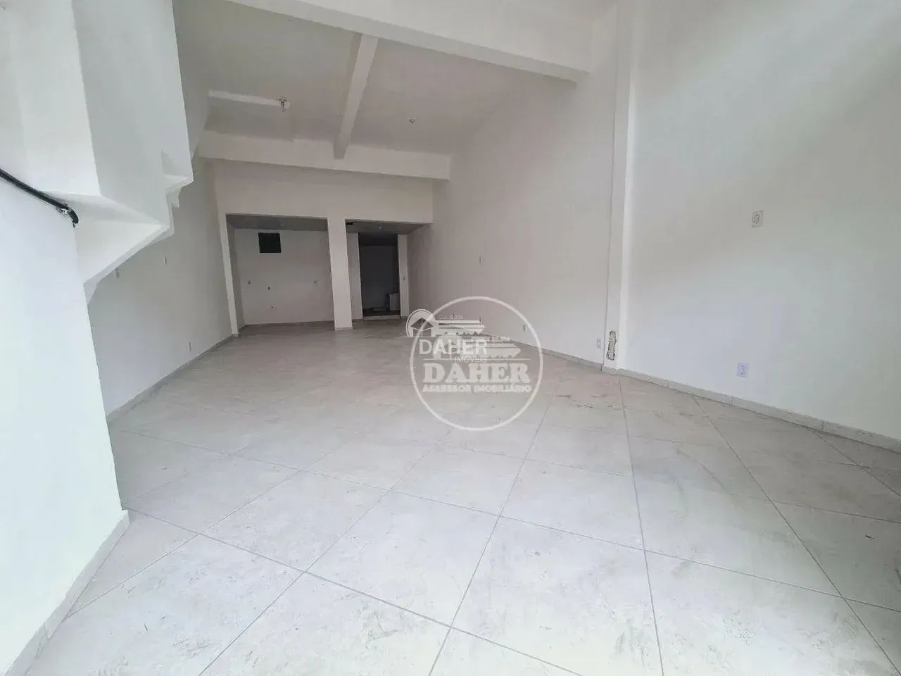 Daher Aluga: Loja com 55m², na Via Principal, em Piedade - CDQ134 - Foto 5