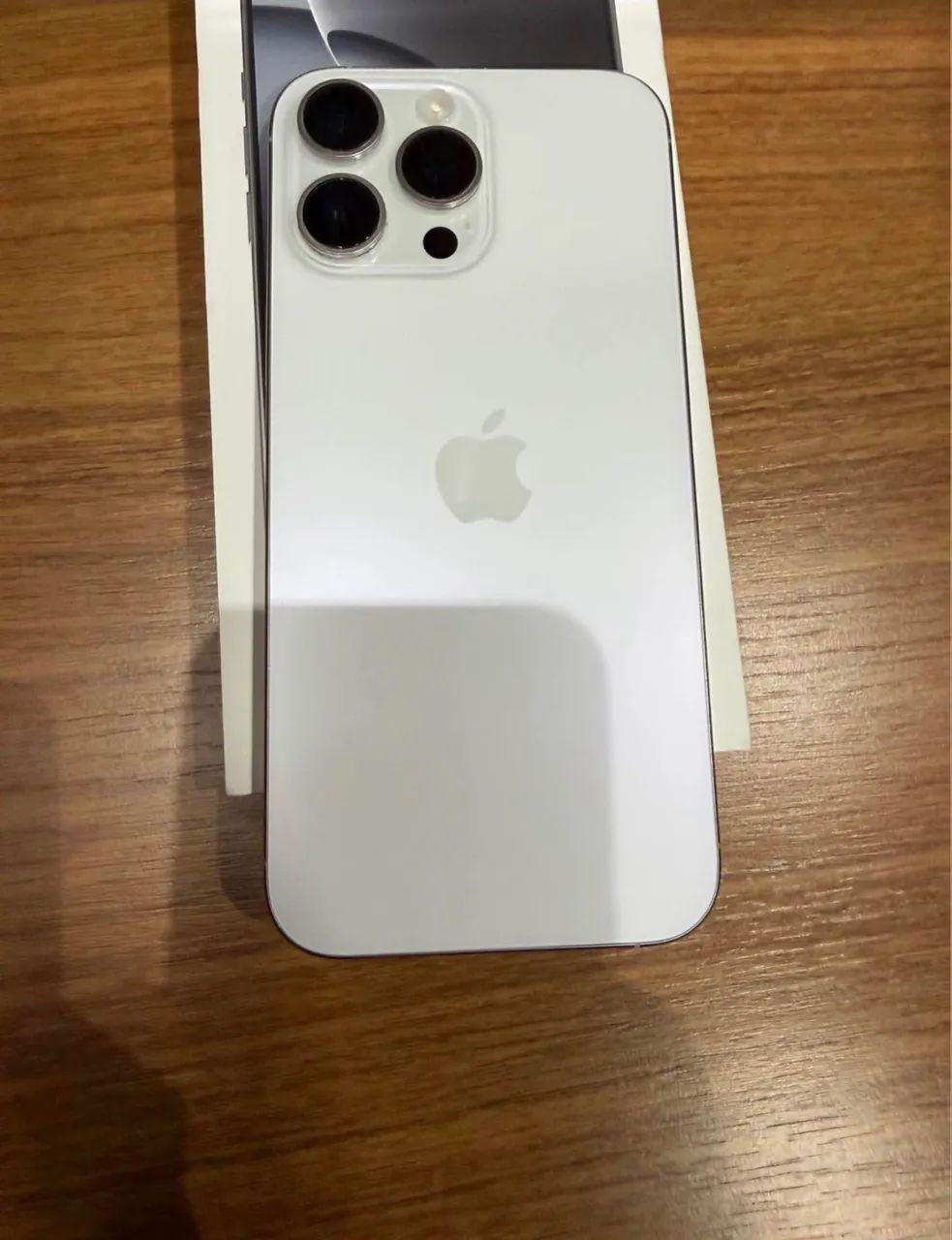 Iphone 16 pro max - Foto 2