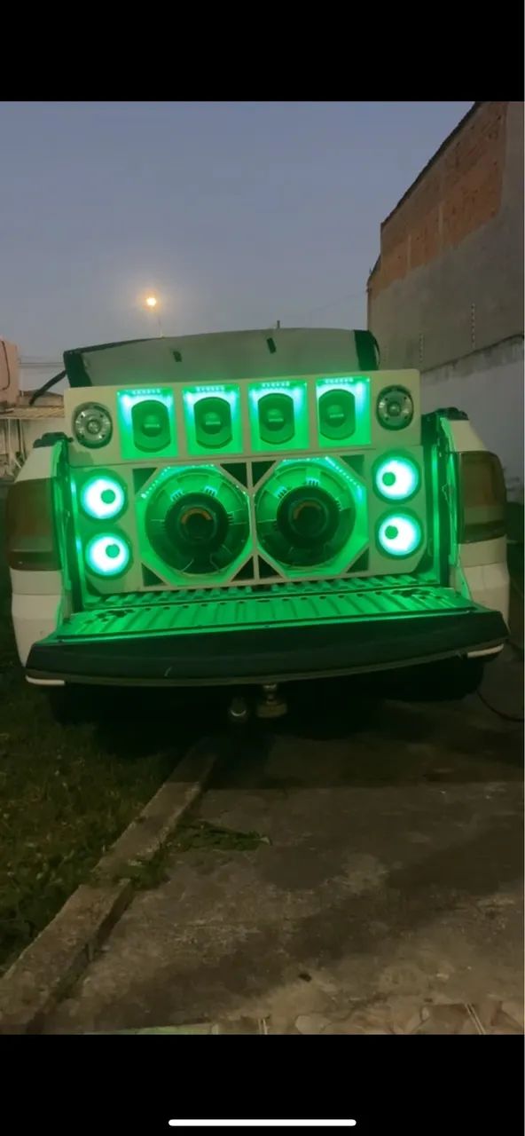 Som automotivo