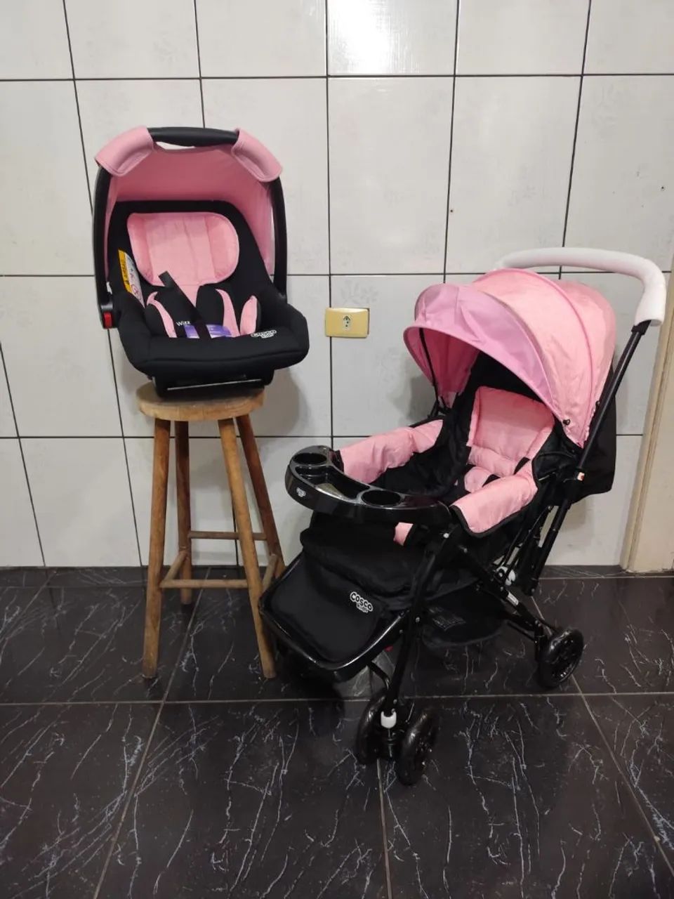 Vendo Carrinho de Bebê + Bebê conforto Cosco
