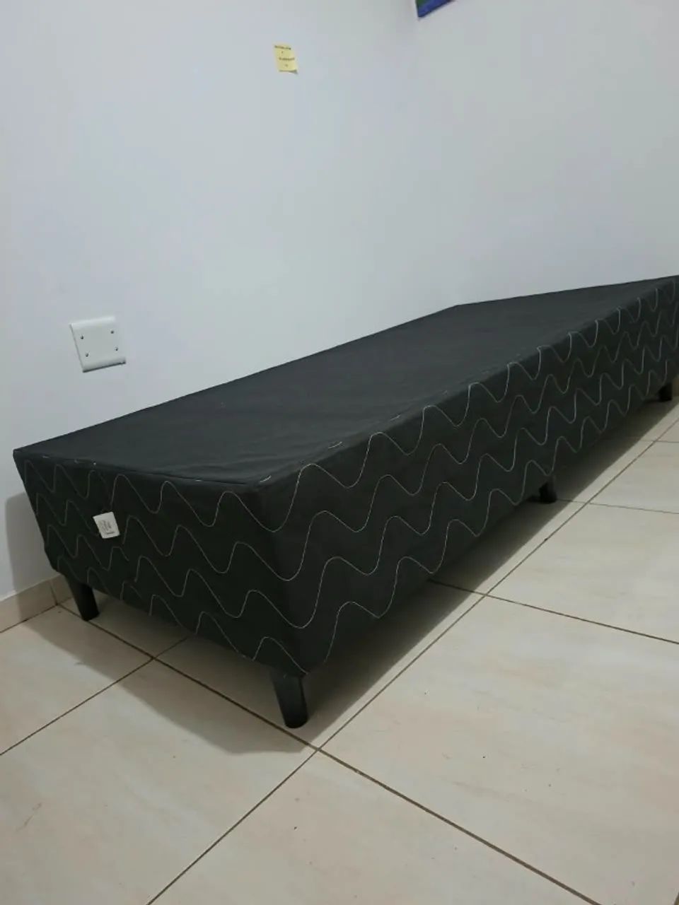 Base Box de Solteiro 88×188 cm  | Excelente Estado - R$190