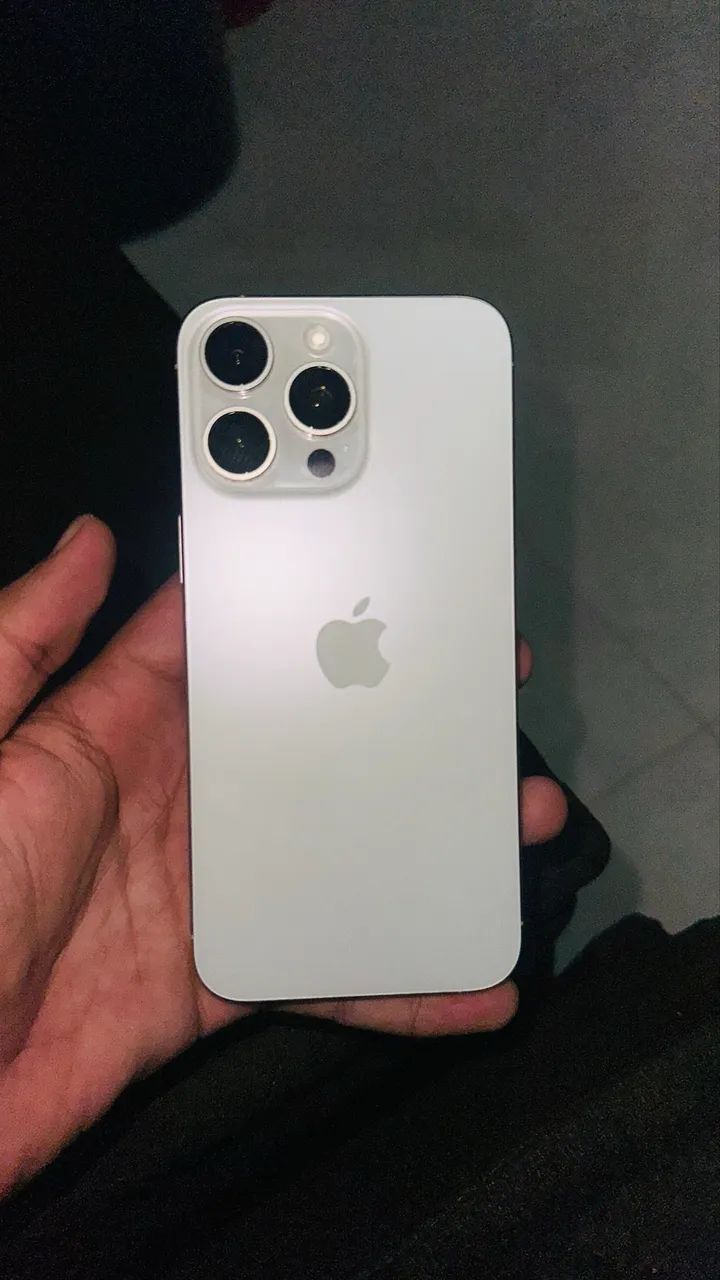 iPhone 15 Pro Max  256GB branco 