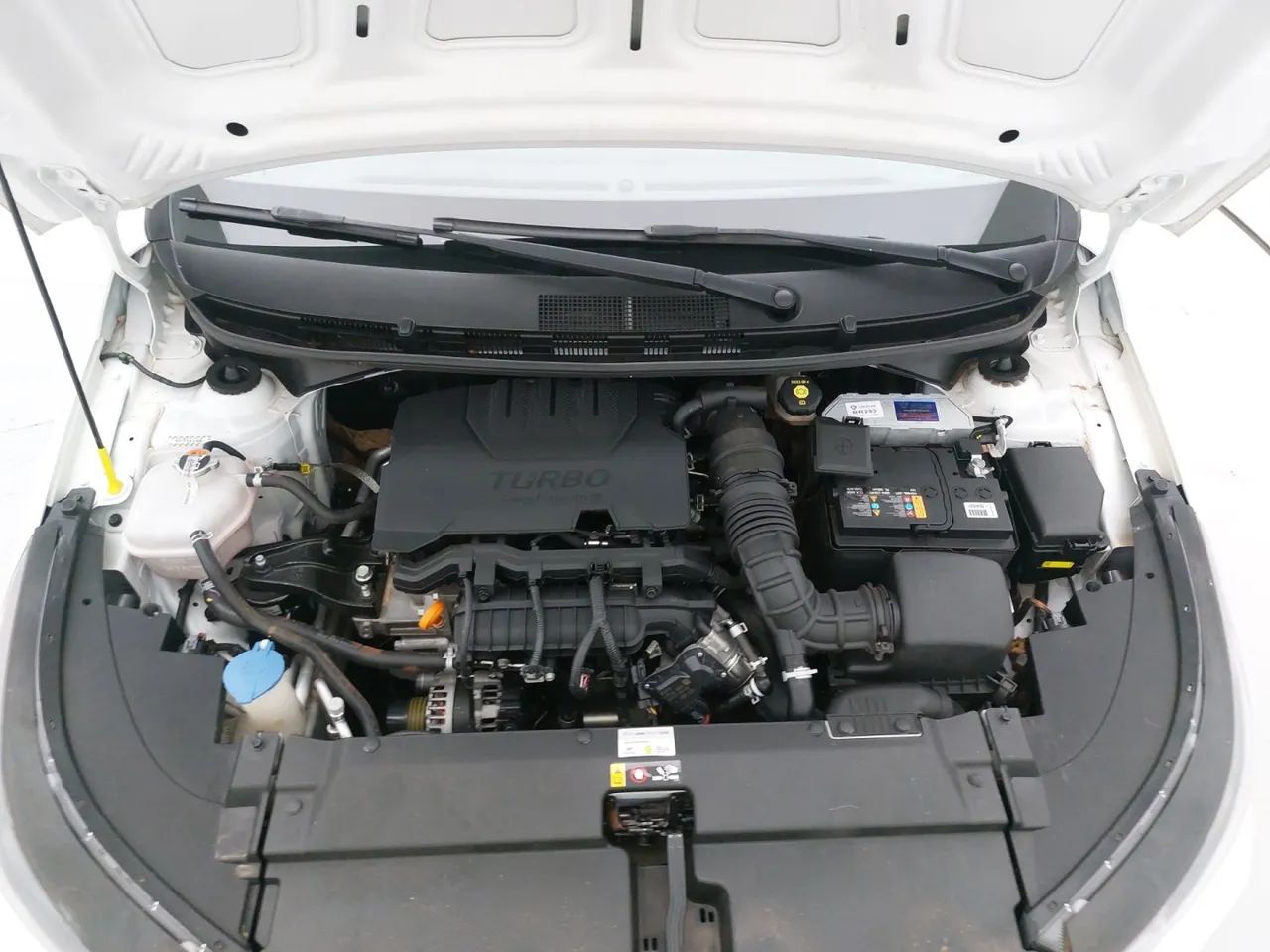 Hyundai HB20S Limited 1.0 TB Flex 12V Aut., foto 10 de 18