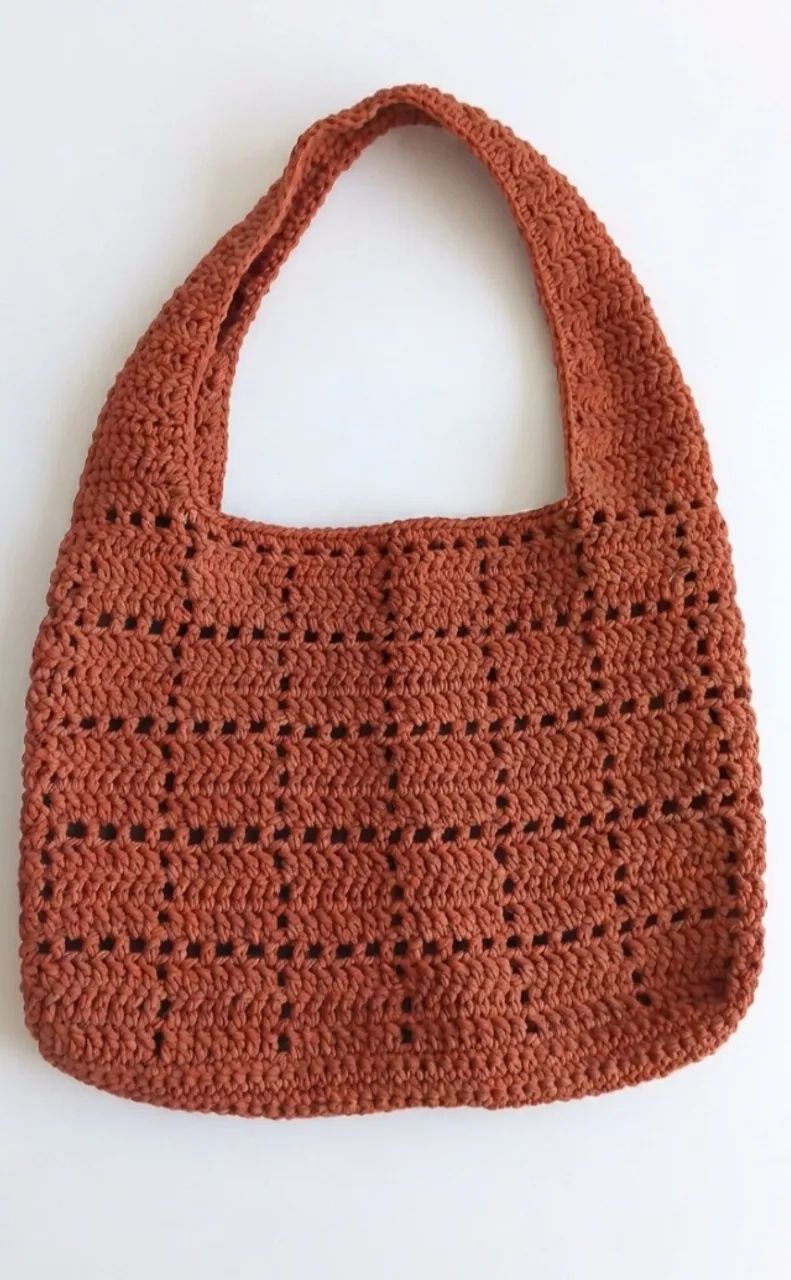 Bolsa Saco de Crochê Estilo Boho Artesanal - Foto 3