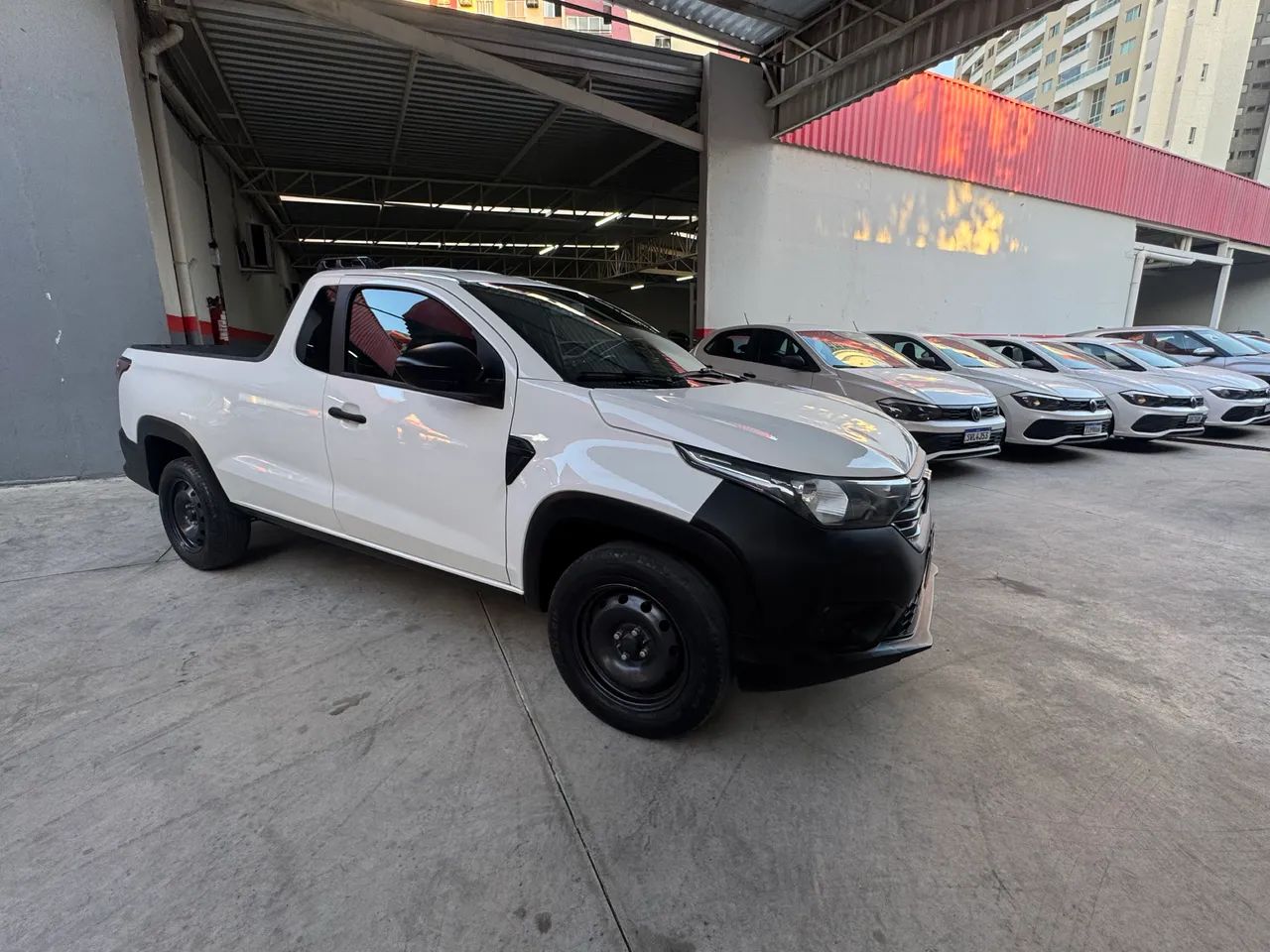 Fiat Strada Endurance 1.4 Flex 8V CS Plus 2023 - Foto 3