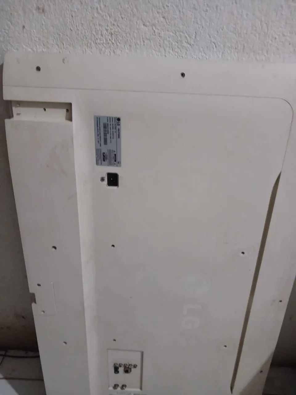 Tv LG 49 polegadas smart com todas as placas originais com tela quebrada  - Foto 3