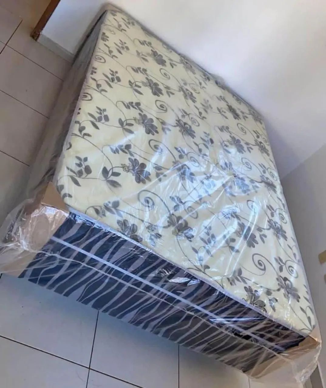 Cama box casal 