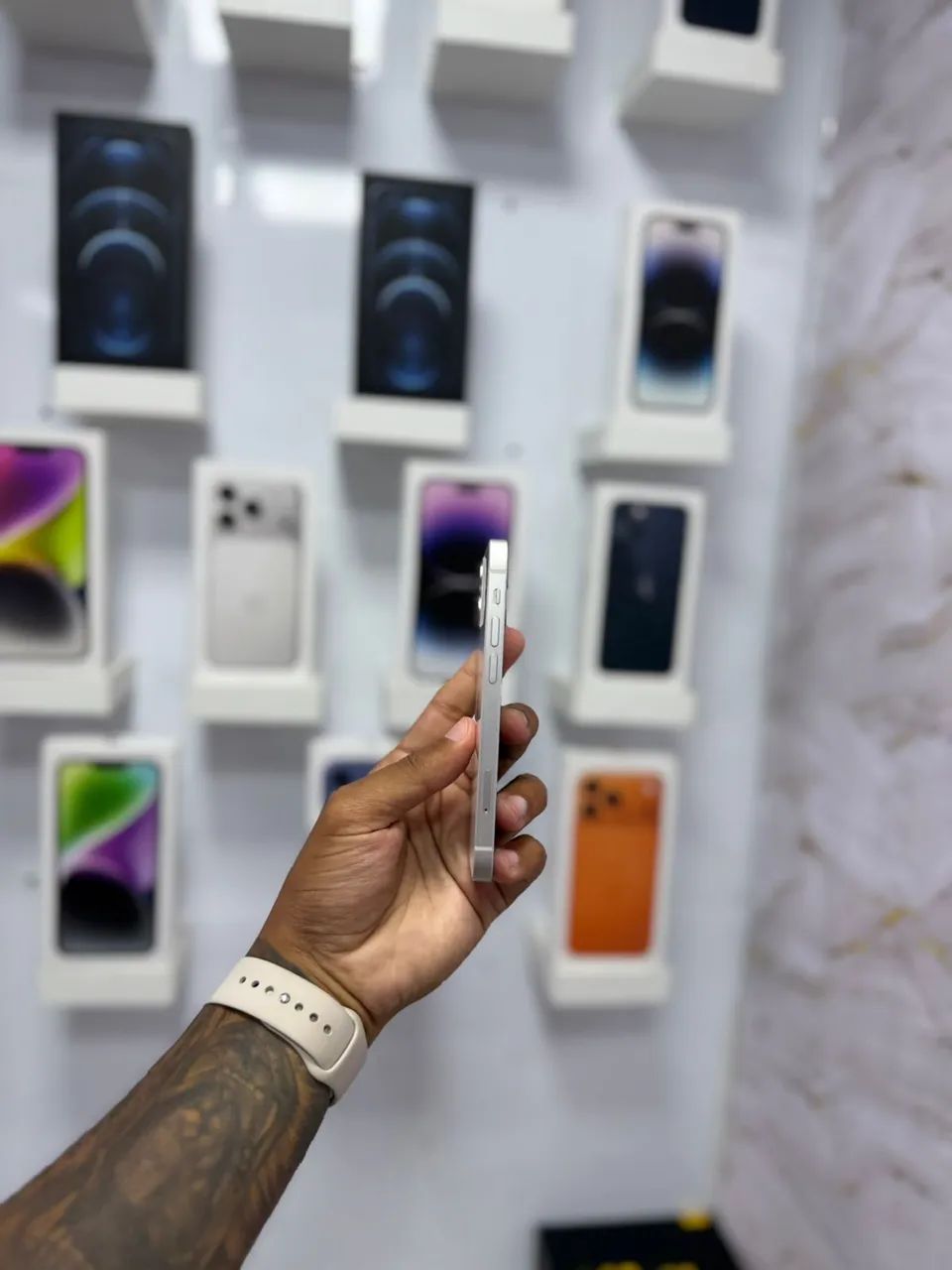 IPHONE 12 MINI  64GB ? R$ 1.399 - Foto 2