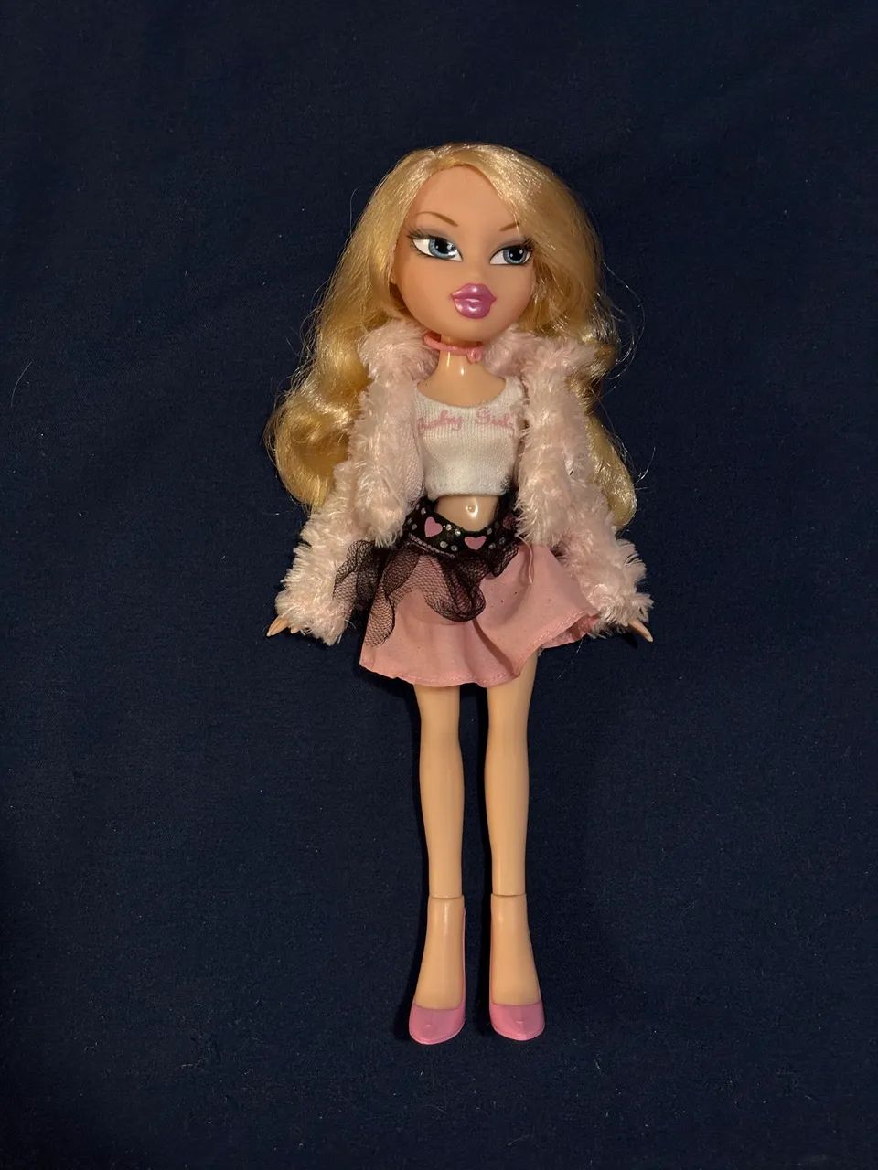 boneca bratz lilee sweetheart com casaco phoebe
