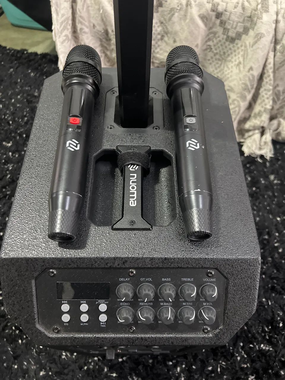 Caixa de Som Torre Line Array Nuoma NM-ZY802 400W + 2 Microfones Sem Fio - Foto 4