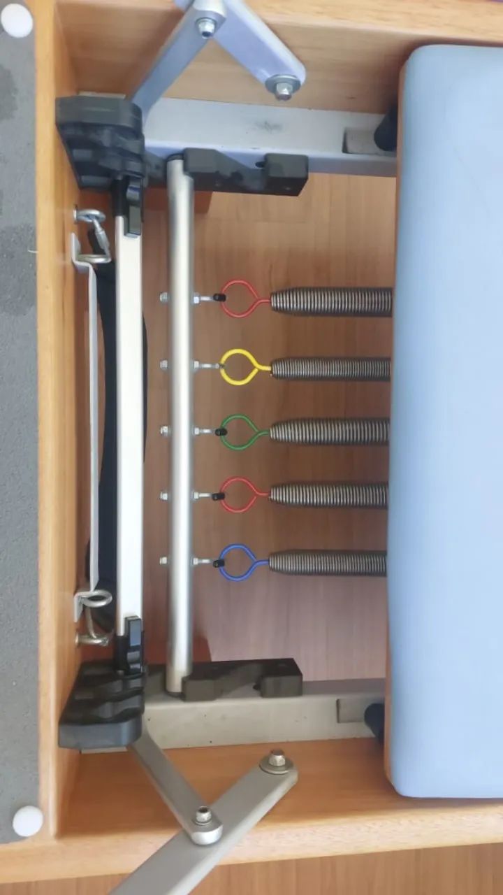 Reformer com caixa - Physio Pilates  - Foto 3