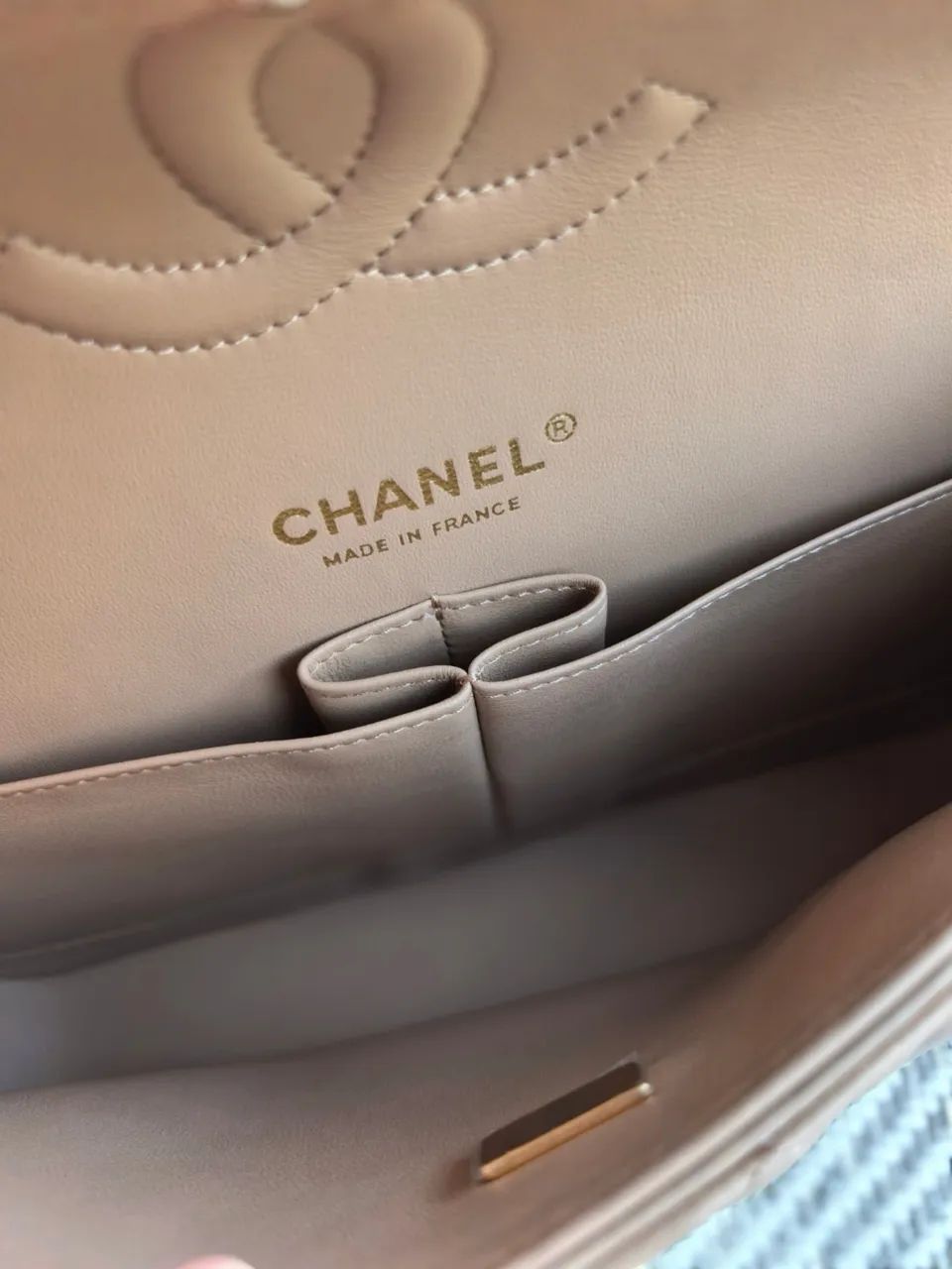 Bolsa em couro legítimo Chanel  - Foto 4